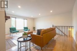 4326 WATERFORD CRESCENT  Mississauga, ON L5R 2B2