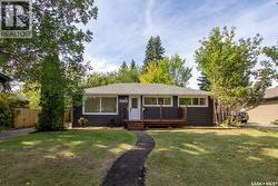 2526 Broadway AVENUE  Saskatoon, SK S7J 0Z2