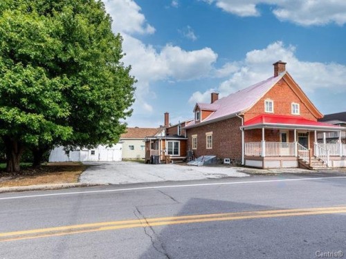 Stationnement - 539 Rue Principale, Saint-Sébastien, QC - Outdoor