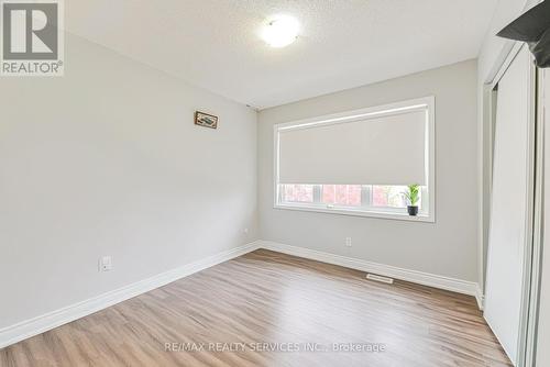 96 Brayshaw Drive, Cambridge, ON - Indoor Photo Showing Other Room