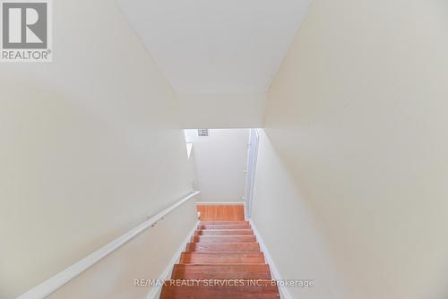 96 Brayshaw Drive, Cambridge, ON - Indoor Photo Showing Other Room