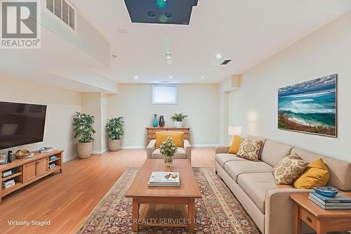 96 Brayshaw Drive, Cambridge, ON - Indoor Photo Showing Living Room