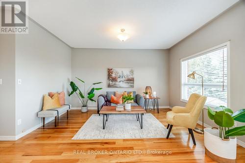 69 Padfield Drive, Clarington (Bowmanville), ON - Indoor Photo Showing Living Room