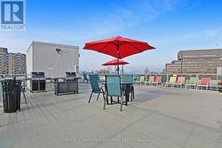 Roof Top Deck and BBQ area - 