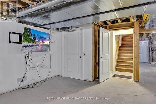 23 Brinton Drive, Peterborough (Otonabee Ward 1), ON 