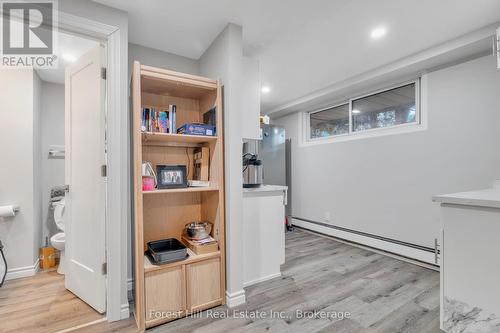 35 Shaftsbury Drive, Kitchener, ON - Indoor Photo Showing Other Room