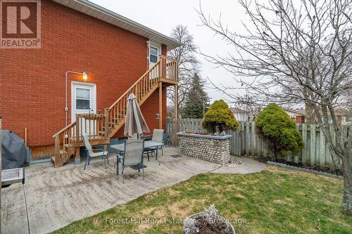 35 Shaftsbury Drive, Kitchener, ON - Outdoor With Deck Patio Veranda