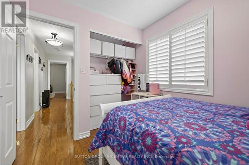 1 - 430 Mapleview Drive E, Barrie, ON - Indoor Photo Showing Bedroom