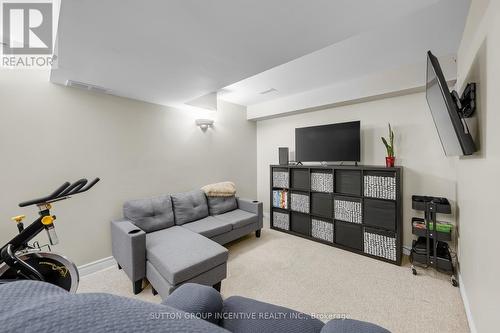 1 - 430 Mapleview Drive E, Barrie, ON - Indoor