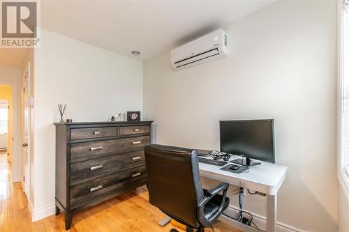 67 Springdale Street, St. John'S, NL - Indoor Photo Showing Office