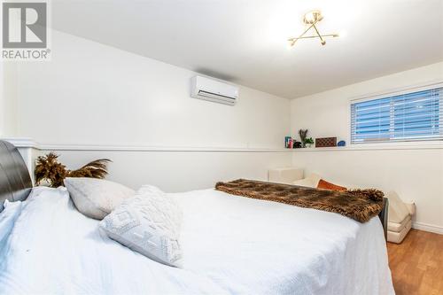 67 Springdale Street, St. John'S, NL - Indoor Photo Showing Bedroom