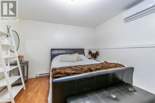 67 Springdale Street, St. John'S, NL - Indoor Photo Showing Bedroom