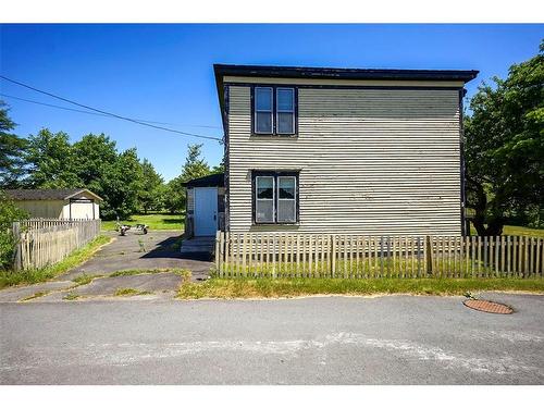5-7 Whites Road, Bay Roberts, NL 