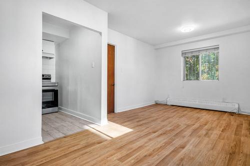 Living room - 337 Av. Du Mont-Royal E., Montréal (Le Plateau-Mont-Royal), QC - Indoor Photo Showing Other Room