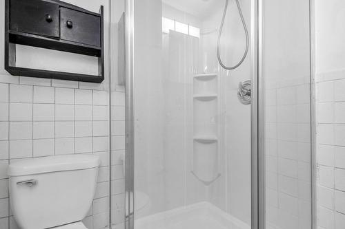 Bathroom - 337 Av. Du Mont-Royal E., Montréal (Le Plateau-Mont-Royal), QC - Indoor Photo Showing Bathroom