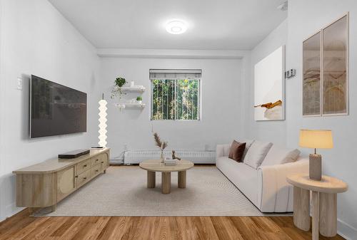 Living room - 337 Av. Du Mont-Royal E., Montréal (Le Plateau-Mont-Royal), QC - Indoor