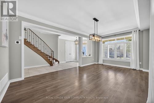 44 Cameron Street, Springwater, ON - Indoor Photo Showing Other Room