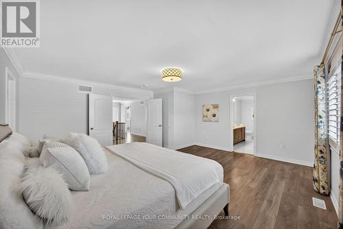 44 Cameron Street, Springwater, ON - Indoor Photo Showing Bedroom