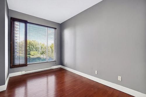 Chambre à coucher - 304-200 Av. Des Sommets, Montréal (Verdun/Île-Des-Soeurs), QC - Indoor Photo Showing Other Room