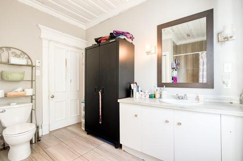Bathroom - 1237 9E Rang, Saint-Dominique, QC - Indoor Photo Showing Bathroom