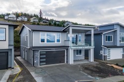 3202 Woodrush Dr  Duncan, BC V9L 0J9