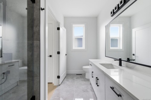 3202 Woodrush Dr, Duncan, BC 