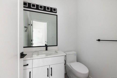 3202 Woodrush Dr, Duncan, BC 