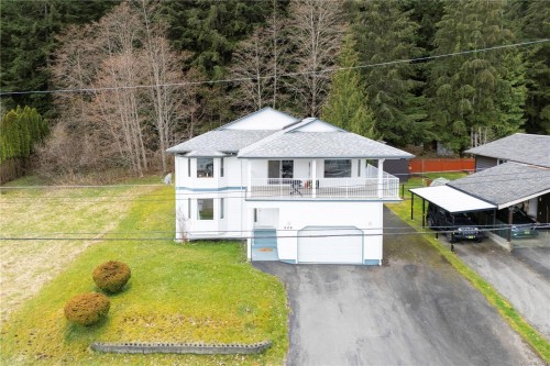 440 Macmillan Dr, Sayward, BC 