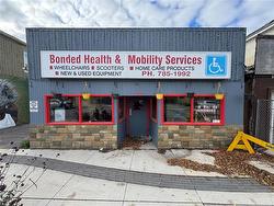 230 Manitoba AVE  Selkirk, MB R1A 0Y5