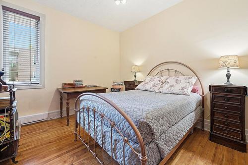 Chambre à coucher - 5517  - 5519 Boul. St-Michel, Montréal (Rosemont/La Petite-Patrie), QC - Indoor Photo Showing Bedroom