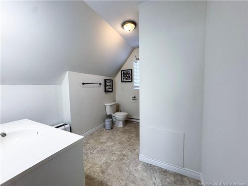 61 Bridge St, Sackville, NB 