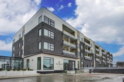 422-555 William Graham Drive  Aurora, ON L4G 3H9
