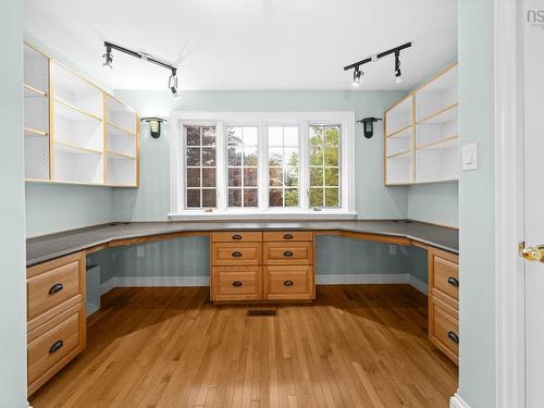 916 Young Avenue, Halifax, NS 