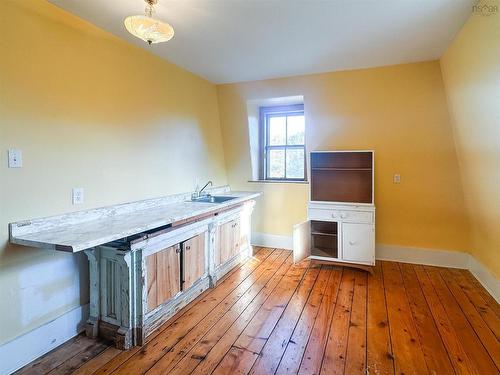 525 Main Street, Kentville, NS 