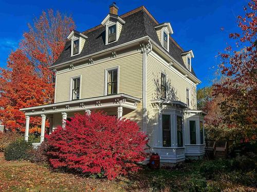 525 Main Street, Kentville, NS 