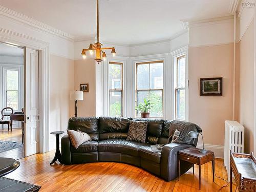 525 Main Street, Kentville, NS 