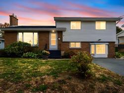 9 Tobin Drive  Dartmouth, NS B2W 1W9