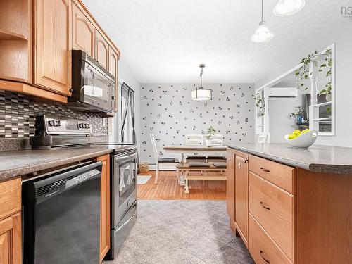 73 Union Street, Bedford, NS 