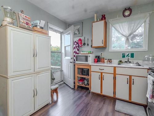 19 Holland Street, Reserve Mines, NS 