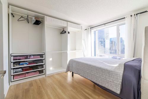 Primary bedroom - 1501-15 Boul. La Fayette, Longueuil (Le Vieux-Longueuil), QC - Indoor Photo Showing Bedroom