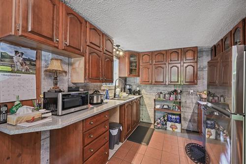 Cuisine - 335 15E Avenue E., Venise-En-Québec, QC - Indoor Photo Showing Kitchen