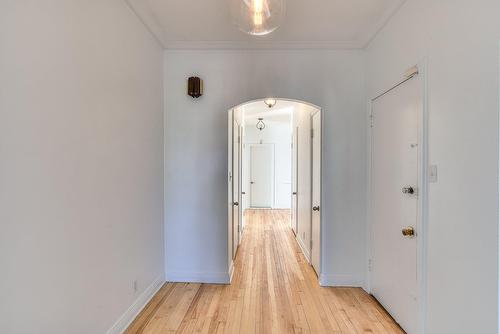 Hall d'entrée/Vestibule - 5902 Rue Dolbeau, Montréal (Côte-Des-Neiges/Notre-Dame-De-Grâce), QC - Indoor Photo Showing Other Room