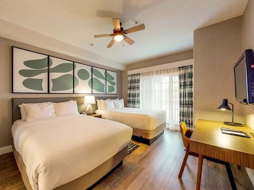 311Abcd-1200 Rancher Creek Road, Osoyoos, BC - Indoor Photo Showing Bedroom