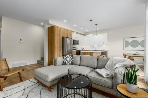 206-2580 Brookfield Dr, Courtenay, BC 