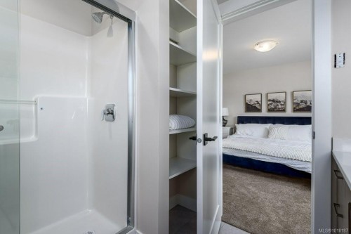 208-2580 Brookfield Dr, Courtenay, BC 