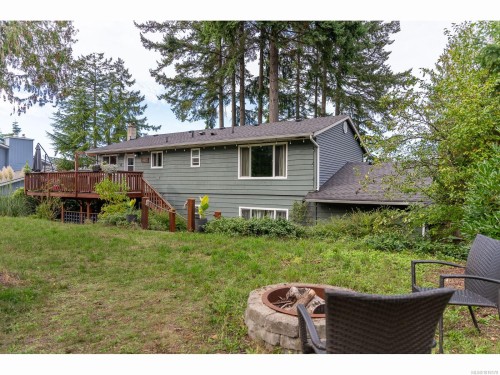 7485 Fernmar Rd, Lantzville, BC 