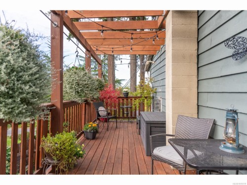 7485 Fernmar Rd, Lantzville, BC 