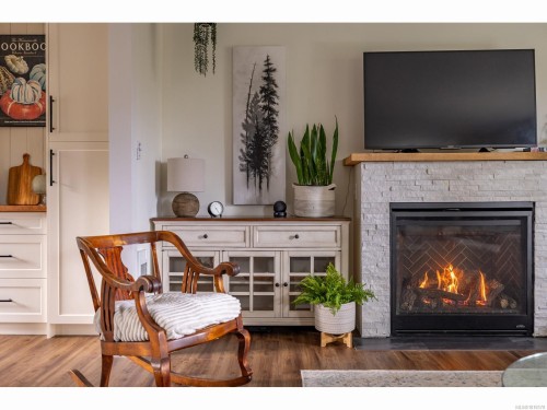 7485 Fernmar Rd, Lantzville, BC 