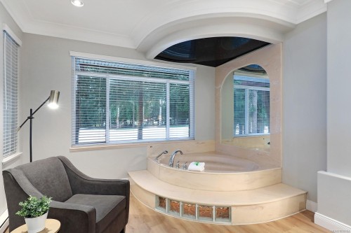 907/908A-366 Clubhouse Dr, Courtenay, BC - Indoor Photo Showing Bathroom