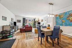 3-1317 Rue La Fontaine  Montréal (Ville-Marie), QC H2L 1T4